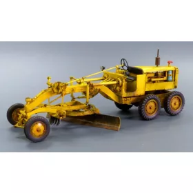 Plus Model U.S. Motor Grader – 1:48 járműmakett