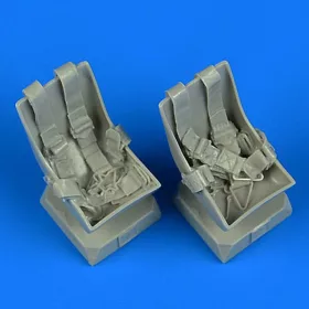   Quickboost Bucker Bu 131 seats with seatbelts f.ICM - ülések biztonsági övekkel