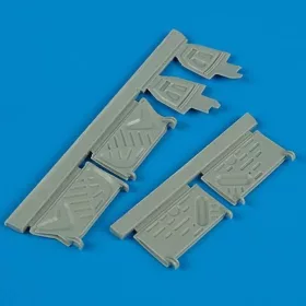  Quickboost F4U-1 Corsair undercarriage covers - futóműajtók