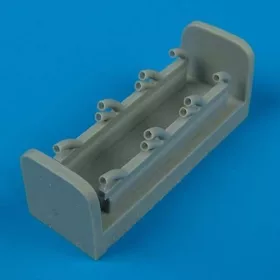   Quickboost Yak 9 exhaust für ICM  Bausatz - kipufogócsonkok