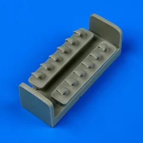   Quickboost P-40K Kittyhawk exhaust for Italeri - kipufogócsonkok