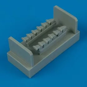   Quickboost Spitfire Mk.IX exhaust - fishtail (AIR) - halfarok típusú kipufogócsonkok, Airfix maketthez
