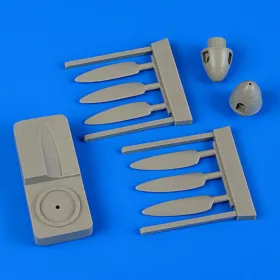   Quickboost Ju 88A-4/C-6 propeller w/tool f.Revell/H - légcsavar összeállító sablonnal, Revell / Hasegawa maketthez