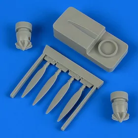   Quickboost Fw 189 propellers w/tool for ICM - légcsavarok összeállító sablonnal