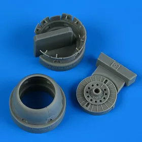   Quickboost Fw 190D-9 cowling & cooling flaps (opened) - motorburkolat és nyitott hűtőzsaluk