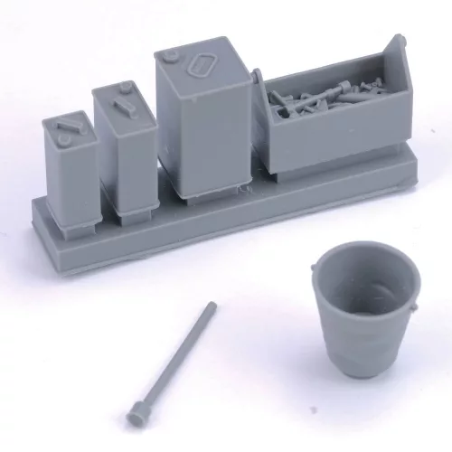 Royal Model Toolbox, oil cans and bucket – dioráma kellék makett