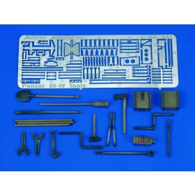   Pz. III-IV Tools & Holders-WWII - Pz. III-IV -II. világháborús – szerszámok és tartóik