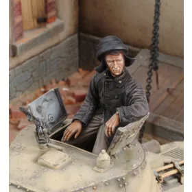 Royal Model M13/40 Tanker-WWII – figura makett
