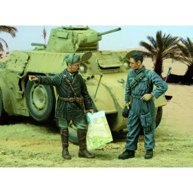   Royal Model Italian Captain and tanker-WWII – figura makett