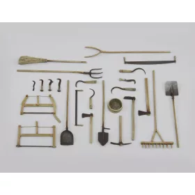 Royal Model Assorted farm tools – dioráma kellék makett