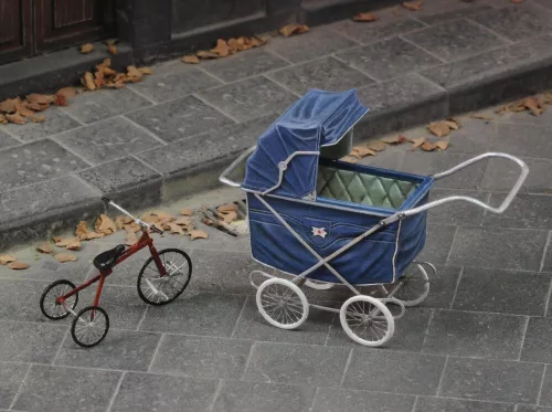 Royal Model Pushchair & tricycle – dioráma kellék makett