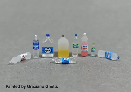 Royal Model Water bottles – dioráma kellék makett