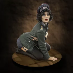   Royal Model German Officer 'Pin-Up' – figura makett