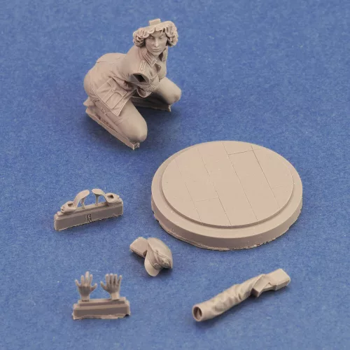 Royal Model German Officer 'Pin-Up' – figura makett