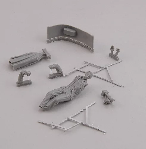 Royal Model U.S. soldier who sleeps - WWII – figura makett