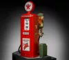 Royal Model Pin-up at the gas pump (75mm) – figura makett