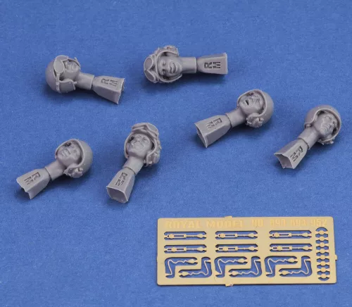 Royal Model U.S. tanker 'Vietnam' heads – figura makett