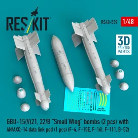   ResKit Models GBU-15(V)21, 22/B – kis szárnyas bombák, 2 db + AN/AXQ-14 adatkapcsolati konténer, 1 db