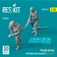 ResKit Models Purple jersey refueling team (modern) (scene 2) (2 pcs) – 1:32 figura makett