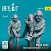 ResKit Models Purple jersey refueling team (modern) (scene 2) (2 pcs) – 1:32 figura makett