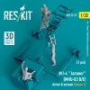 ResKit Models MJ-4 Jammer (MHU-83 B/E) driver & airmen (scene 1) (3 pcs) – 1:32 figura makett
