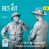 ResKit Models F-105 (F, G) Thunderchief male pilots (in a standing position - type 2) (2 pcs) – 1:32 figura makett