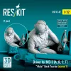 ResKit Models Driver for MD-3 (A, B, C, T) Mule Deck Tractor (scene 1) (1 pcs) – 1:32 figura makett