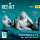 ResKit Models Driver for MD-3 (A, B, C, T) Mule Deck Tractor (scene 1) (1 pcs) – 1:32 figura makett