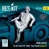 ResKit Models Male driver for A/S-32A-31A Mule Tow Tractor (scene 1) (1 pcs) – 1:32 figura makett