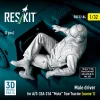 ResKit Models Male driver for A/S-32A-31A Mule Tow Tractor (scene 1) (1 pcs) – 1:32 figura makett