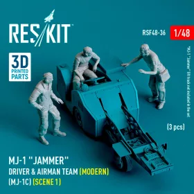   ResKit Models MJ-1 Jammer Driver & airman team (Modern) (MJ-1C) (scene 1) (3 pcs) – 1:48 figura makett