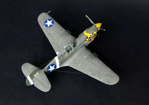MisterCraft P-40E Aleutian Tiger 1:72 Starter Kit repülőgép makett – MisterCraft SD-202