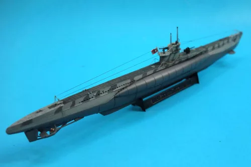 MisterCraft Type VIIC U-boot U-617 1:400 Starter Kit tengeralattjáró makett – MisterCraft SD-290
