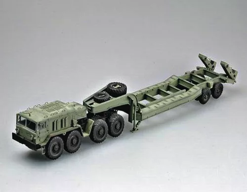 Trumpeter MAZ-537G köztes változat – 1:35 katonai jármű makett