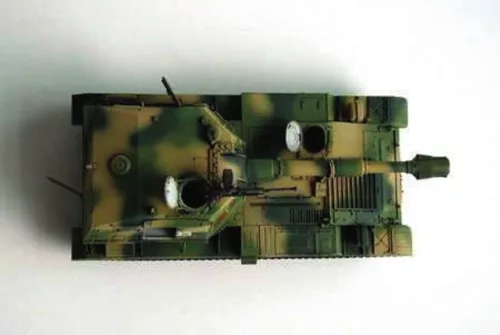 Trumpeter kínai Type 83 152 mm önjáró löveg – 1:35 harcjármű makett