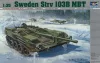 Trumpeter svéd Strv 103B MBT – 1:35 harcjármű makett