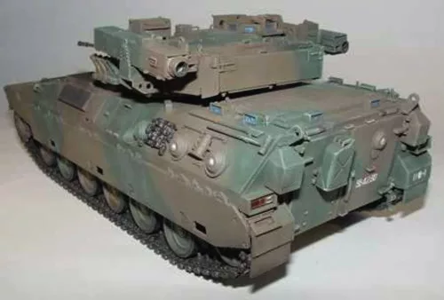 Trumpeter JGSDF Type 89 IFV – 1:35 harcjármű makett