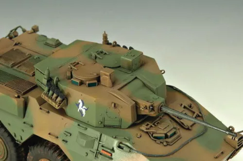 Trumpeter JGSDF Type 87 felderítő jármű – 1:35 harcjármű makett