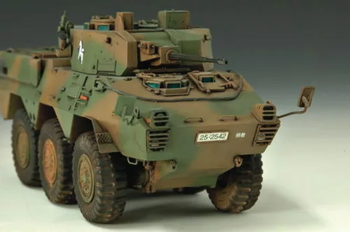 Trumpeter JGSDF Type 87 felderítő jármű – 1:35 harcjármű makett