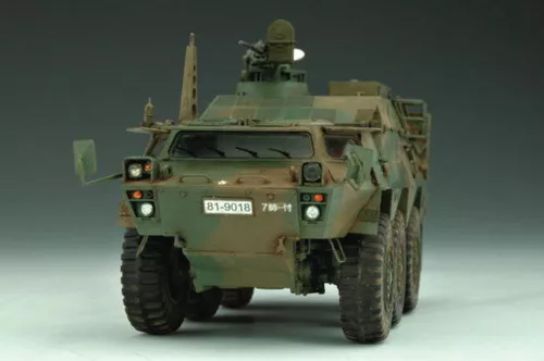 Trumpeter JGSDF Type 87 NBC felderítő jármű – 1:35 harcjármű makett