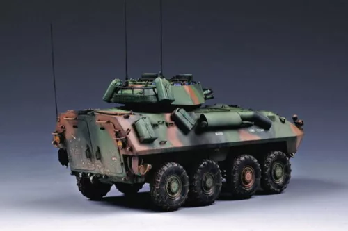 Trumpeter USMC LAV-25 "Piranha 2" – 1:35 harcjármű makett
