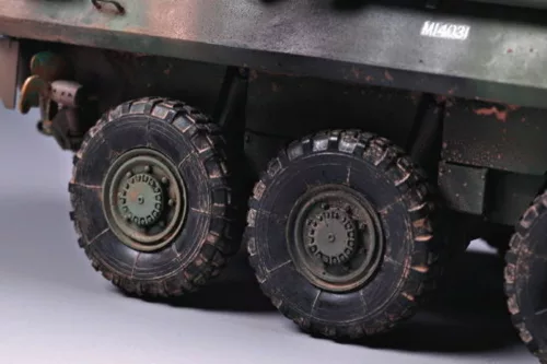 Trumpeter USMC LAV-25 "Piranha 2" – 1:35 harcjármű makett