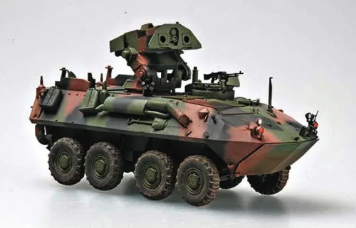 Trumpeter USMC LAV-AT könnyű páncélozott páncéltörő jármű – 1:35 harcjármű makett