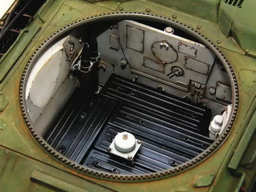 Trumpeter T-34/85 1944 Baunummer 183 – 1:16 harcjármű makett