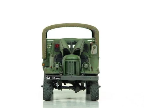 Trumpeter ZIL-157 6x6 szovjet katonai teherautó – 1:35 katonai jármű makett