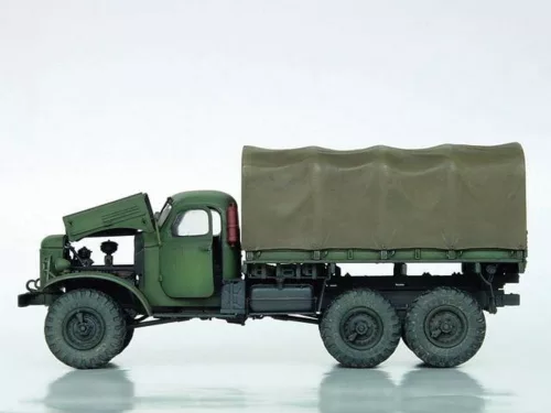 Trumpeter ZIL-157 6x6 szovjet katonai teherautó – 1:35 katonai jármű makett