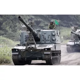   Trumpeter JGSDF Type 99 155 mm önjáró tarack – 1:35 tüzérségi makett