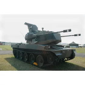   Trumpeter JGSDF Type 87 AW önjáró légvédelmi gépágyú – 1:35 légvédelmi löveg makett
