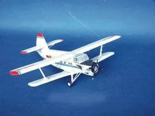 Trumpeter Antonov An-2 Colt / Nanchang Y-5 – 1:72 repülőgép makett