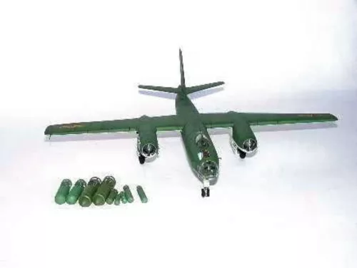 Trumpeter Iljushin IL-28 Beagle – 1:72 repülőgép makett